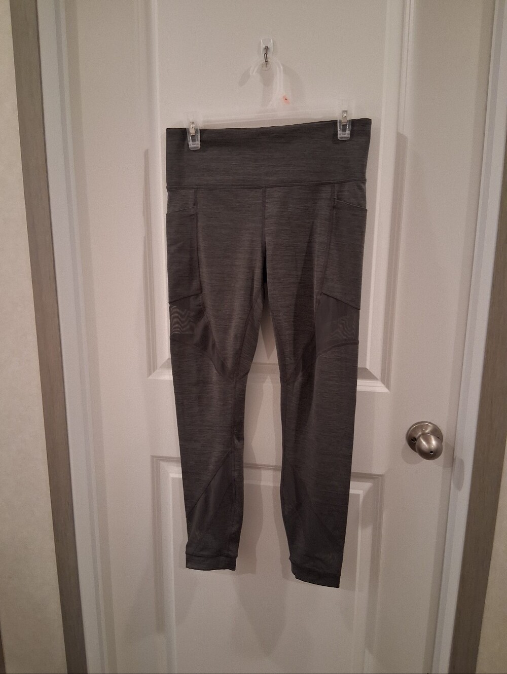 Member's Mark' Heather Gray Compression Performance Leggings with Side Pockets